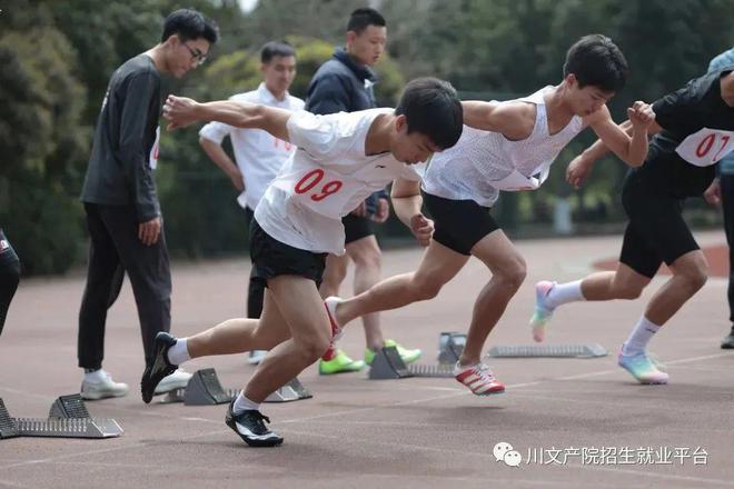 四川省2023年高職單招考試圓滿結(jié)束！一起來看看考試現(xiàn)場吧！